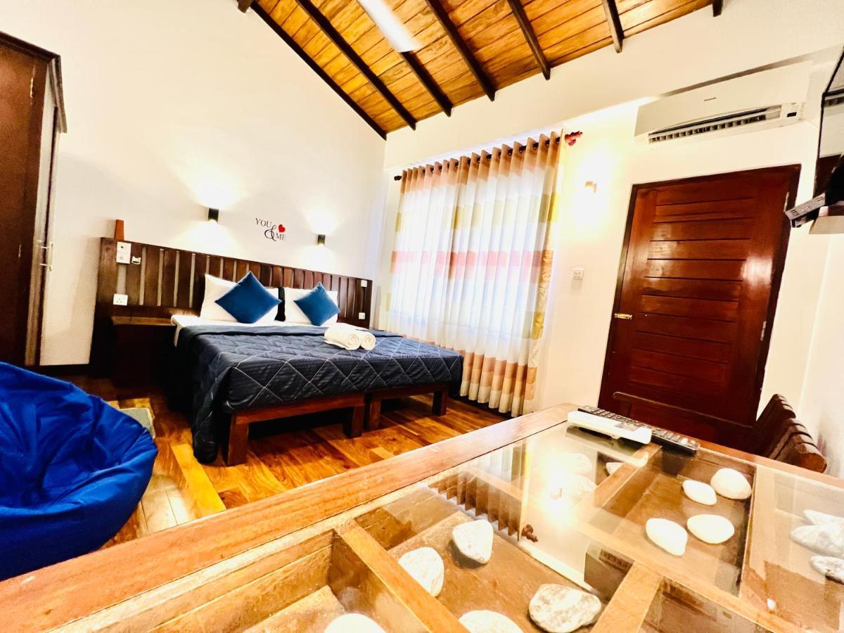 Cozy Sea View Inn Hikkaduwa Kültér fotó