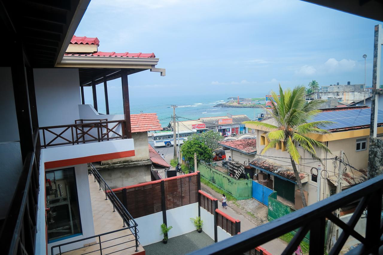 Cozy Sea View Inn Hikkaduwa Kültér fotó
